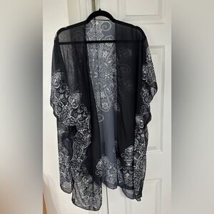 NWOT Kimono Beach Cover up size OS